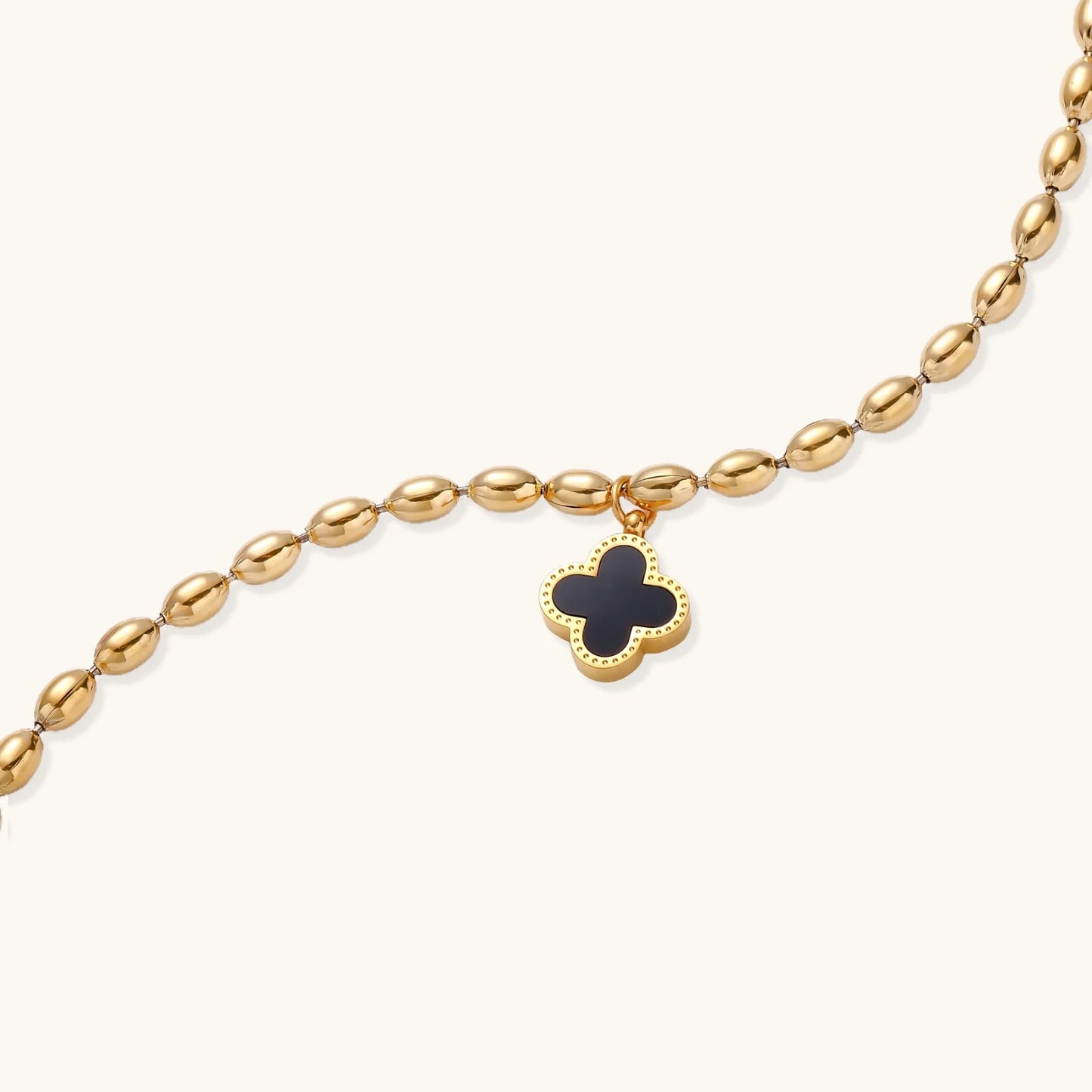 Lucky Clover Perlearmbånd