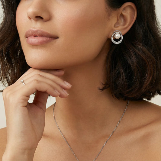 Perleøredobber - ekte ferskvannsperle belagt med hvitt gull