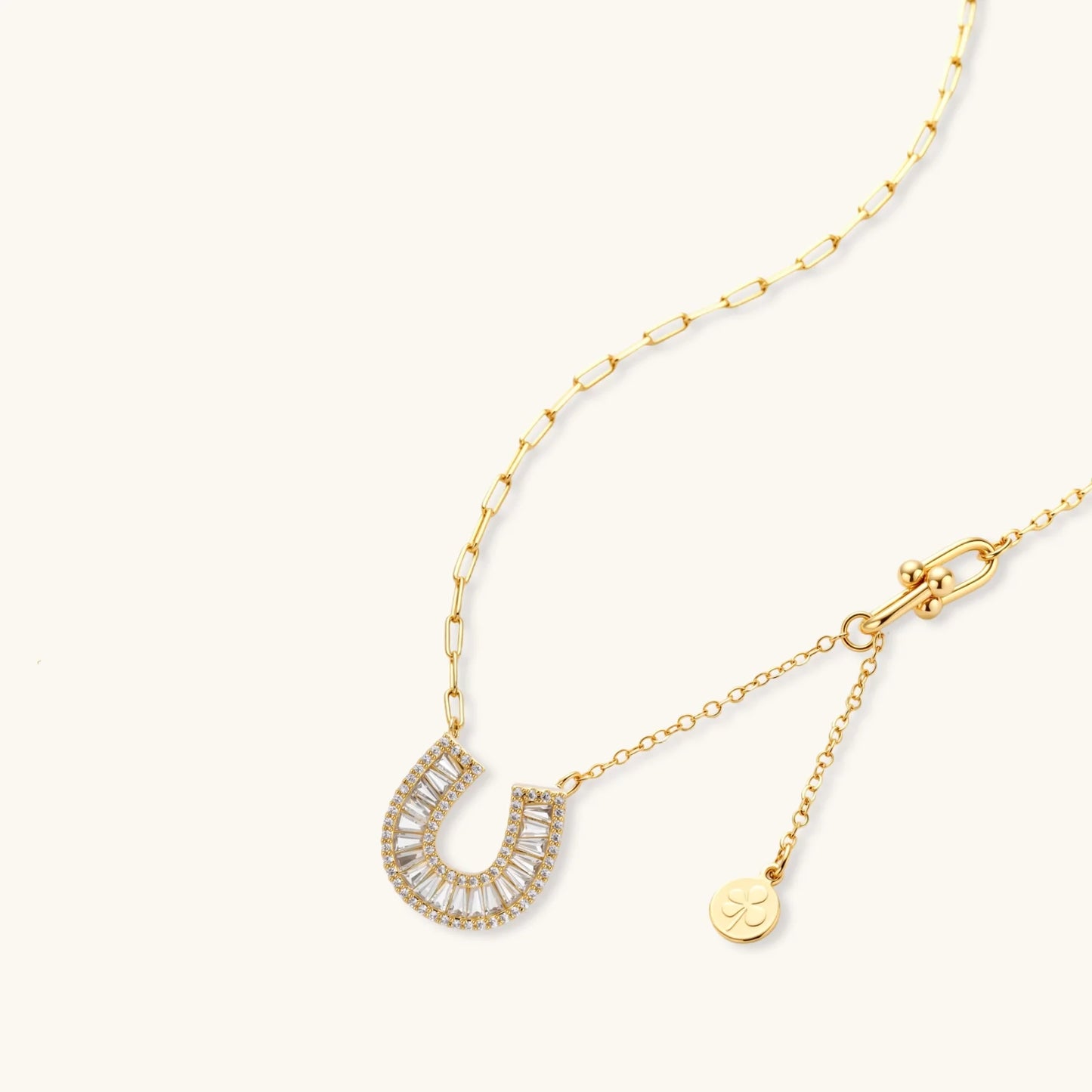 Lucky Hestesko  CZ smykkesett med AAA Cubic Zirconia – 14K Gullbelagt