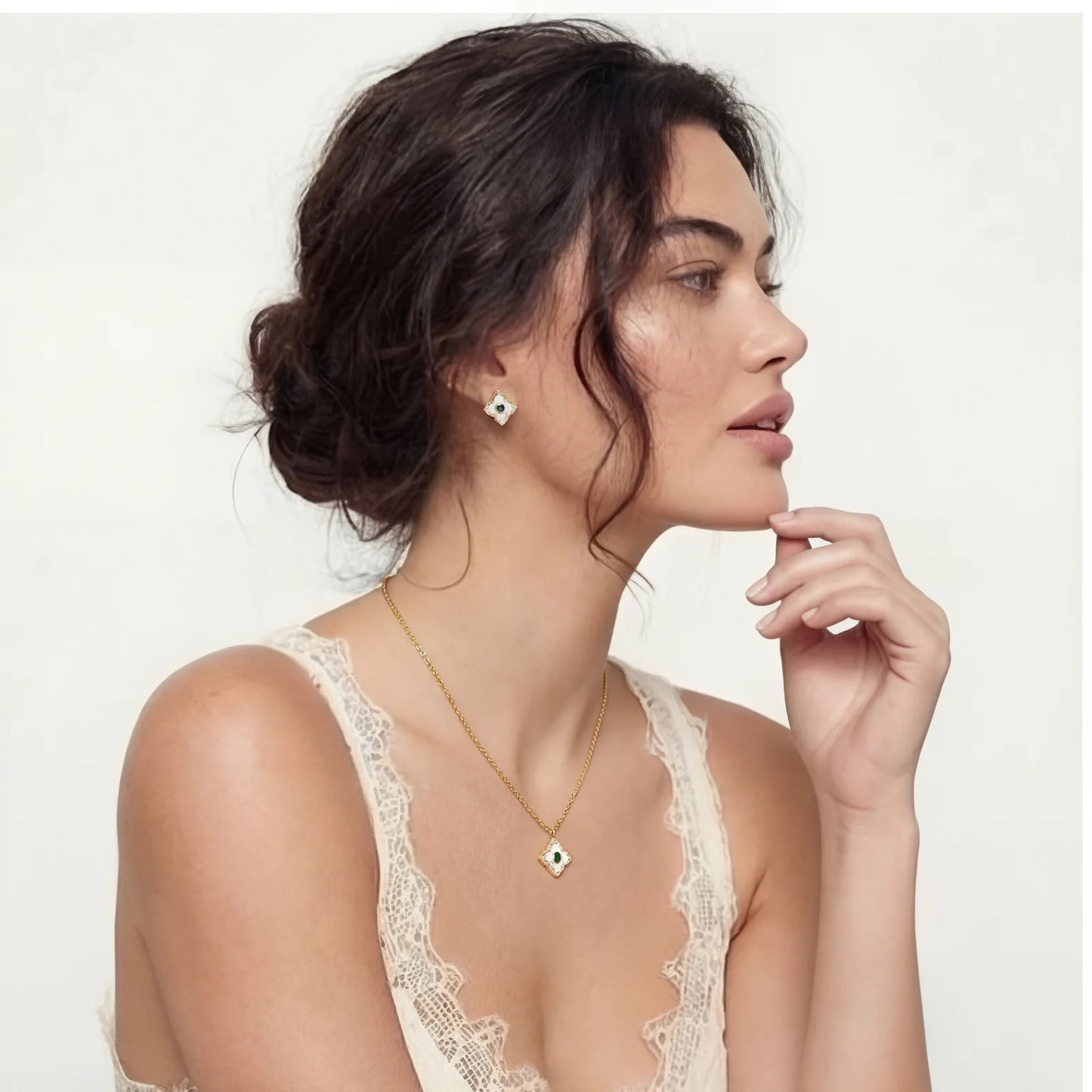 Lucky Firkløver smykkesett i 14 K gullbelagt eco- brass - miljøvennlig messing - Hudvennlig