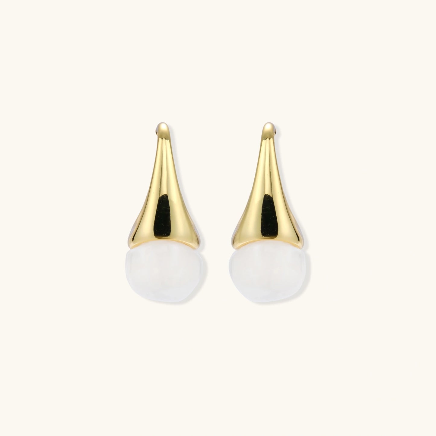 Sculptural Cone Hoops - 18K gullforgylt eco-brass