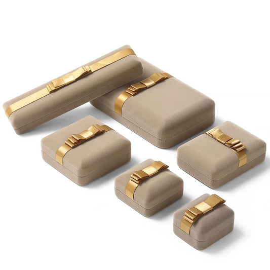 Beige velvet jewelry box